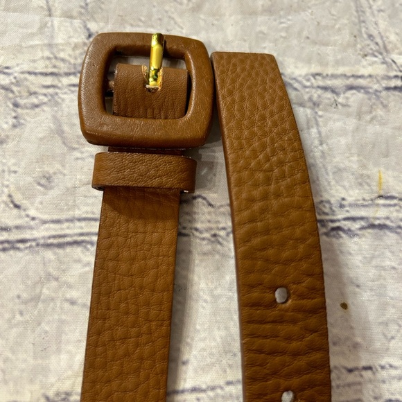 COLDWATER CREEK GENUINE LEATHER BROWN PEBBLE GRAIN COVERED BUCKLE BELT SIZE MED - Picture 2 of 9